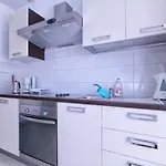 شقة Dragica 927 *
