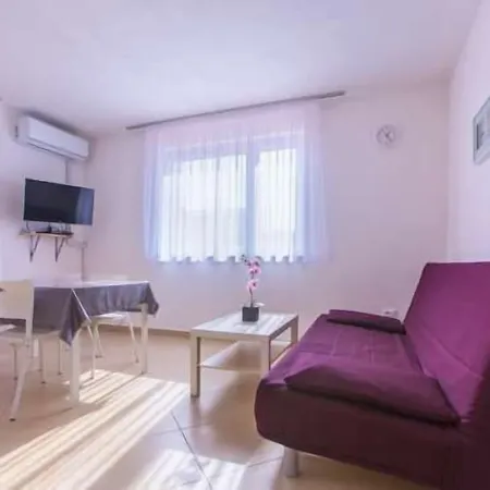 Dragica 927 Apartment *