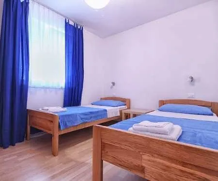 Апартаменты Dragica 927 *