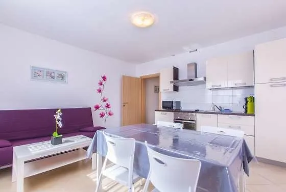 Dragica 927 * Medolino